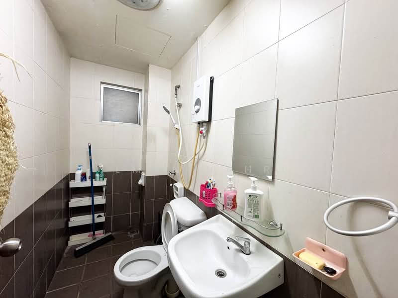 Condominium for Sale at Ampang Boulevard - Ilman Nahri - Bathroom - PropertyGuru.com.my