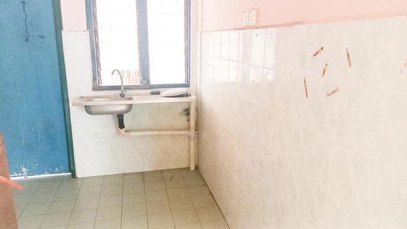 Apartment for Sale at Pangsapuri Permint Harmoni - Baizura Agus - Kitchen - PropertyGuru.com.my