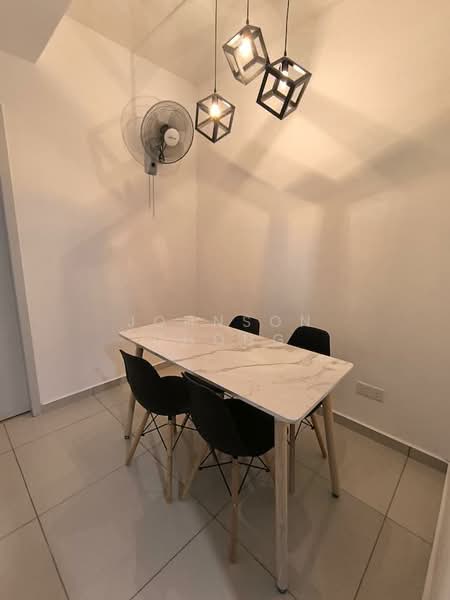 Service Residence for Sale at Midas @ Seri Alam - Johnson Chong - Dining Room - PropertyGuru.com.my
