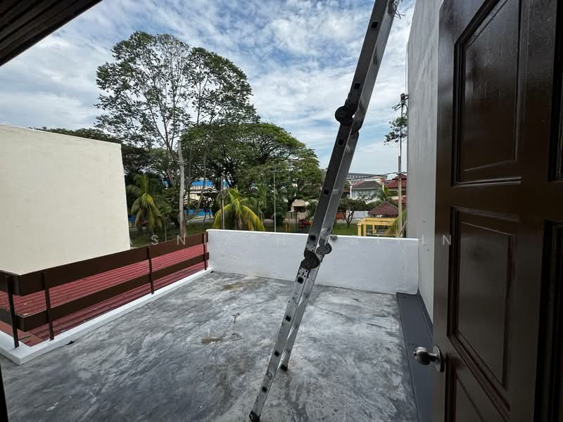 2-storey Terraced House for Rent in Ampang (Selangor) - Masnizah Arifin - Exterior - PropertyGuru.com.my