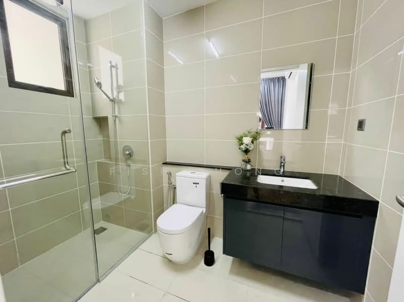 Service Residence for Sale at The Park 2 - Fish Chong - Bathroom - PropertyGuru.com.my
