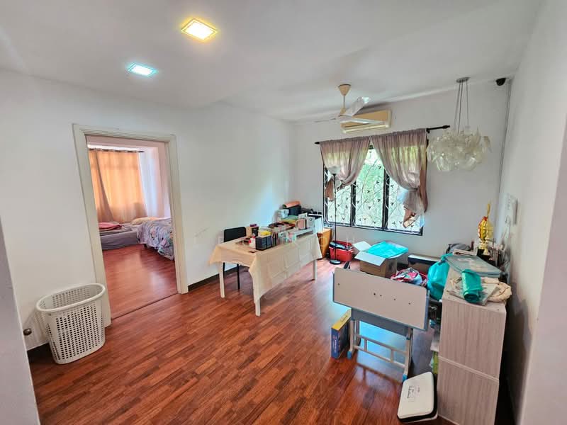 2.5-storey Terraced House for Sale in Puchong (Selangor) - Leo Koh - Living Room - PropertyGuru.com.my