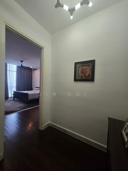 Condominium for Sale at Desa Eight - Jin Ooi - Corridor - PropertyGuru.com.my