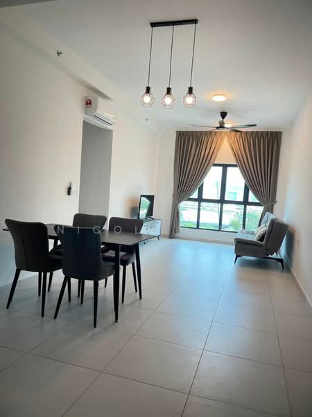 Servis Apartment untuk Disewa di Sinaran @ Utropolis - Nicole Liew - Living Room - PropertyGuru.com.my