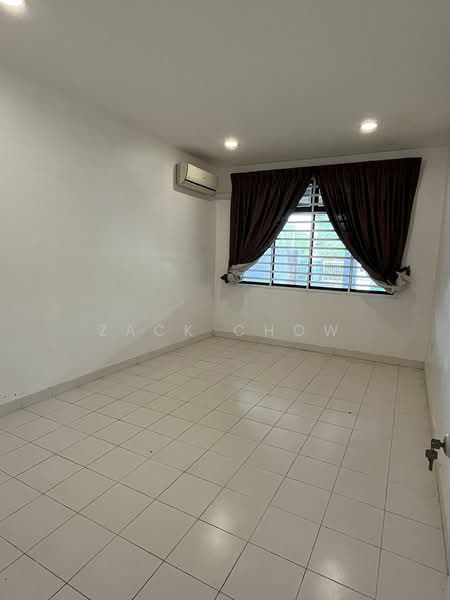 1-storey Terraced House for Sale in Taman Pelangi Indah (Ulu Tiram) - Zack Chow - Interior - PropertyGuru.com.my
