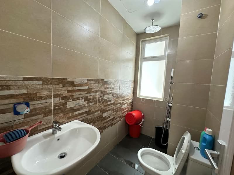 TriTower Residence @ Johor Bahru Sentral untuk Untuk Dijual - RM 1,180,000, Mac 2026 - Bathroom - PropertyGuru.com.my