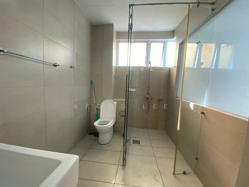 Service Residence for Rent at Medalla @ Oasis Corporate Park - Kfong Lee - Bathroom - PropertyGuru.com.my