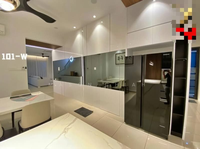 Cluster House for Sale in Canary Garden (Klang) - Mason Chiah - Living Room - PropertyGuru.com.my
