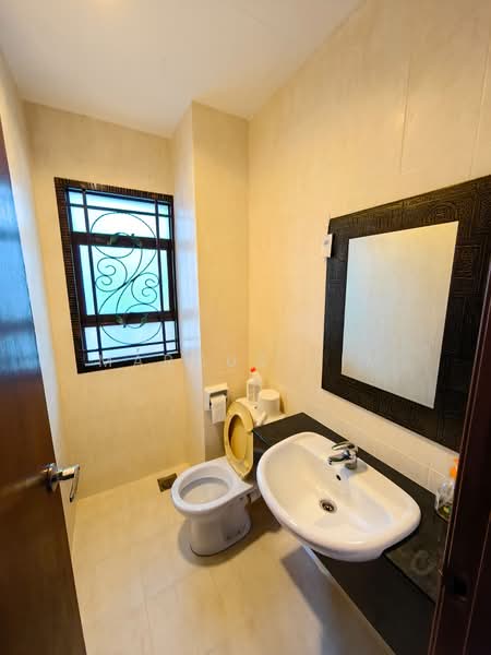 Alila Homes untuk Untuk Disewa - RM 3,200 /bulan, Mac 2026 - Bathroom - PropertyGuru.com.my