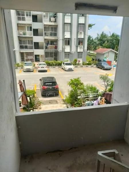 Pangsapuri untuk Dijual di Subang Perdana Goodyear Court 6 - Lydia Loo - Exterior - PropertyGuru.com.my