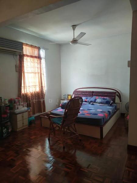 Pangsapuri untuk Dijual di Subang Perdana Goodyear Court 6 - Lydia Loo - Bedroom - PropertyGuru.com.my