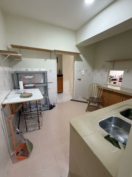 Apartment for Rent at Prima Saujana - Yenny Yap - Kitchen - PropertyGuru.com.my