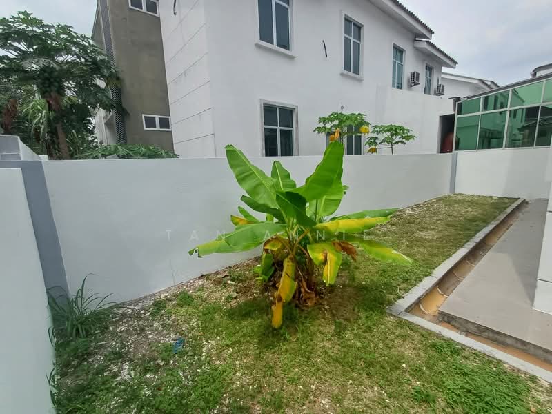 Semi-Detached House for Sale in Taman Panchor Indah (Nibong Tebal) - Tan ANNIE - Exterior - PropertyGuru.com.my