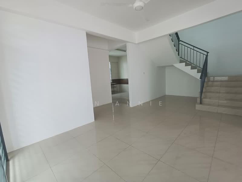Semi-Detached House for Sale in Taman Panchor Indah (Nibong Tebal) - Tan ANNIE - Interior - PropertyGuru.com.my