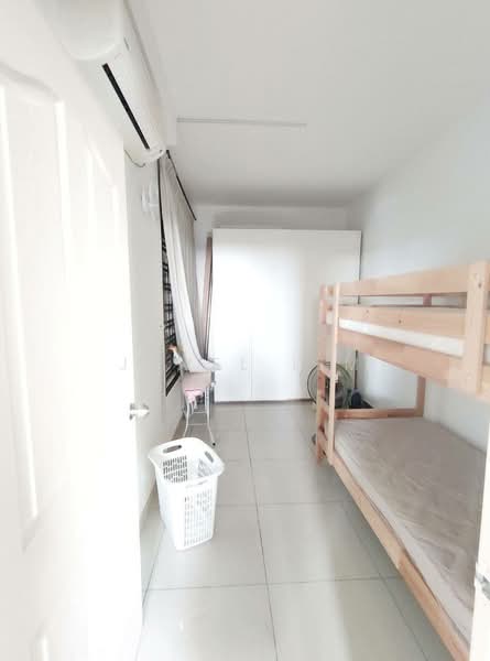 Apartment for Sale at Austin Suites (Permata Austin) - Jovel Lim - Bedroom - PropertyGuru.com.my