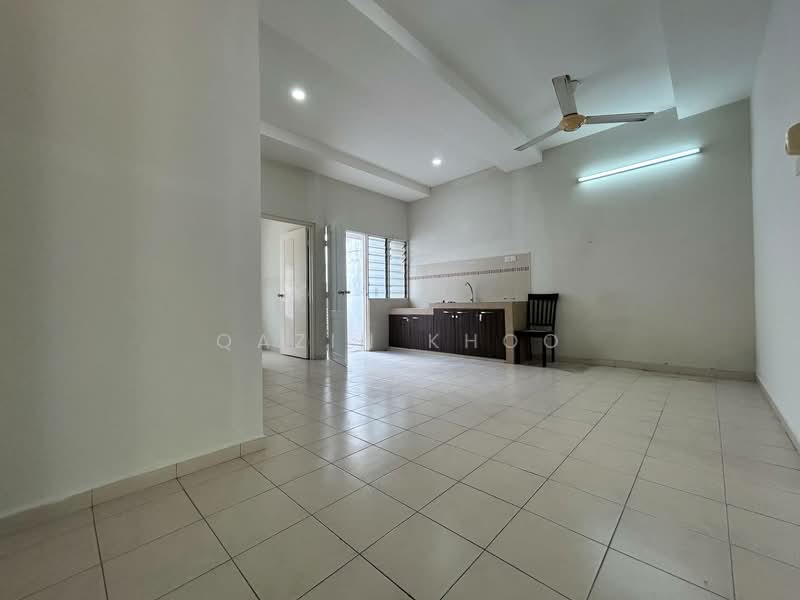Bandar Seri Botani untuk Untuk Dijual - RM 338,000, Mac 2026 - Kitchen - PropertyGuru.com.my