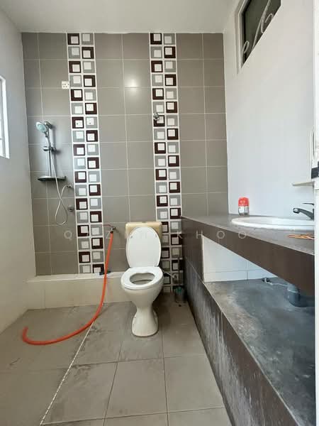 Bandar Seri Botani untuk Untuk Dijual - RM 338,000, Mac 2026 - Bathroom - PropertyGuru.com.my