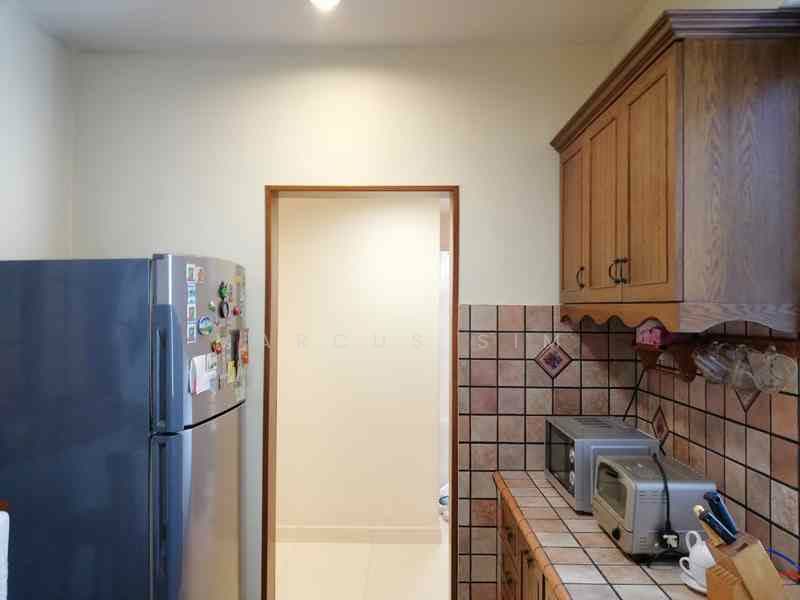 Condominium for Rent at Twin Towers - Marcus Sim - Kitchen - PropertyGuru.com.my