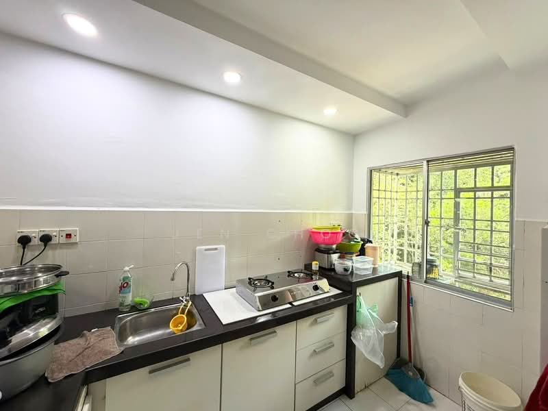 Sri Ivori Apartment untuk Untuk Dijual - RM 250,000, Apr 2026 - Kitchen - PropertyGuru.com.my