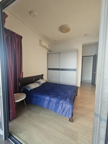 Lovell @ Country Garden Danga Bay untuk Untuk Disewa - RM 3,400 /bulan, Mac 2026 - Bedroom - PropertyGuru.com.my