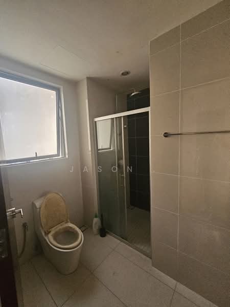 Lovell @ Country Garden Danga Bay untuk Untuk Disewa - RM 3,400 /bulan, Mac 2026 - Bathroom - PropertyGuru.com.my