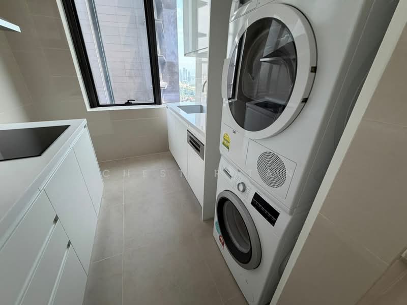 Service Residence for Sale at Pavilion Damansara Heights - Chester Tan - Kitchen - PropertyGuru.com.my