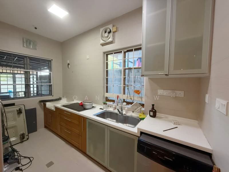 2-storey Terraced House for Rent in Tanjung Bungah (Penang) - Joanne Liw - Kitchen - PropertyGuru.com.my