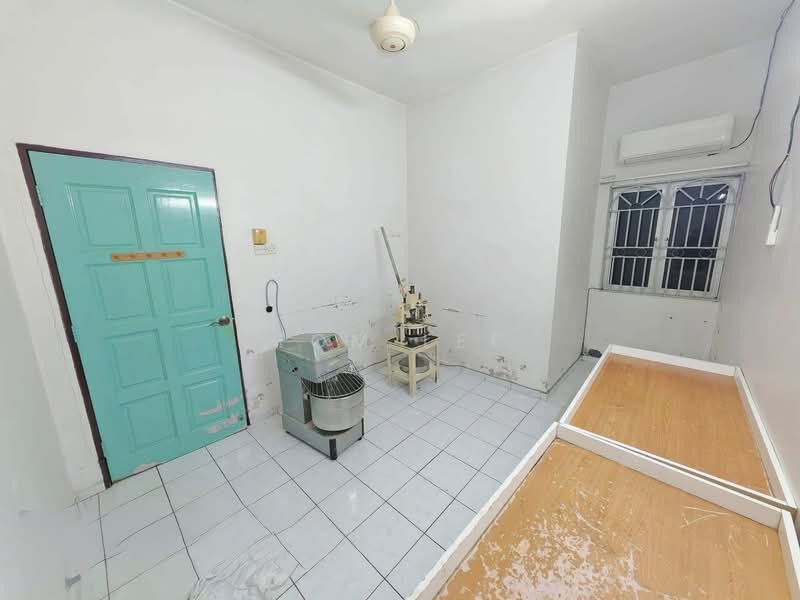 2-storey Terraced House for Sale in Kampung Pendamar (Klang) - Tom Lee - PropertyGuru.com.my