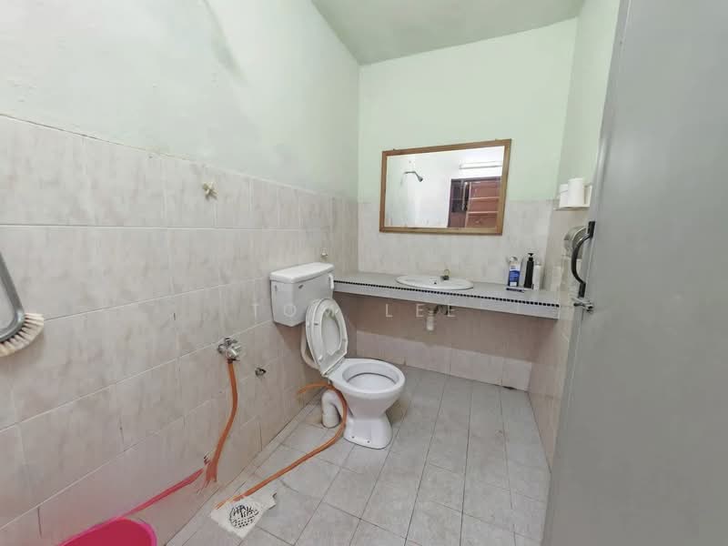 2-storey Terraced House for Sale in Kampung Pendamar (Klang) - Tom Lee - PropertyGuru.com.my