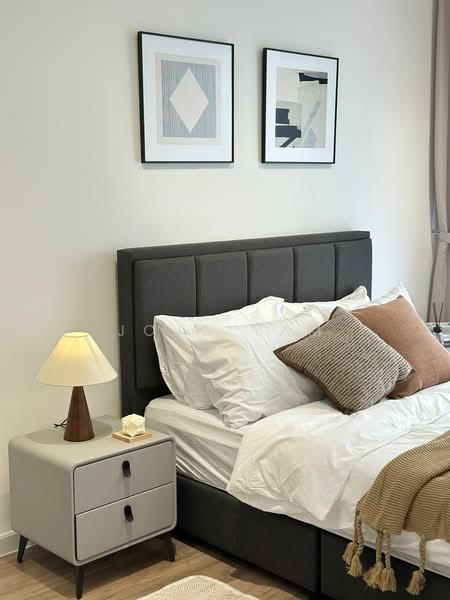 Servis Apartment untuk Disewa di Sunway Belfield - Jojo Yam - Bedroom - PropertyGuru.com.my