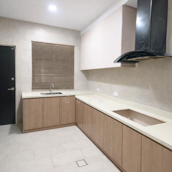 puchong utama untuk Untuk Dijual - RM 1,120,000, Mac 2026 - Kitchen - PropertyGuru.com.my