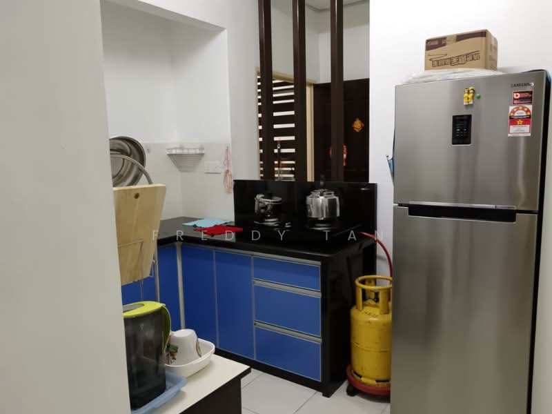 Apartment for Sale at Idaman Lavender 3 - Freddy Tan - Kitchen - PropertyGuru.com.my