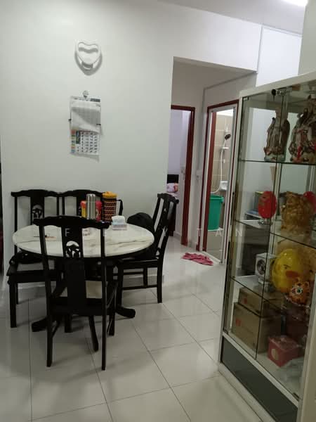 Apartment for Sale at Idaman Lavender 3 - Freddy Tan - Dining Room - PropertyGuru.com.my