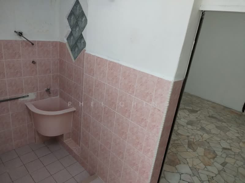 Batu Maung untuk Untuk Disewa - RM 2,500 /bulan, Mac 2026 - Interior - PropertyGuru.com.my