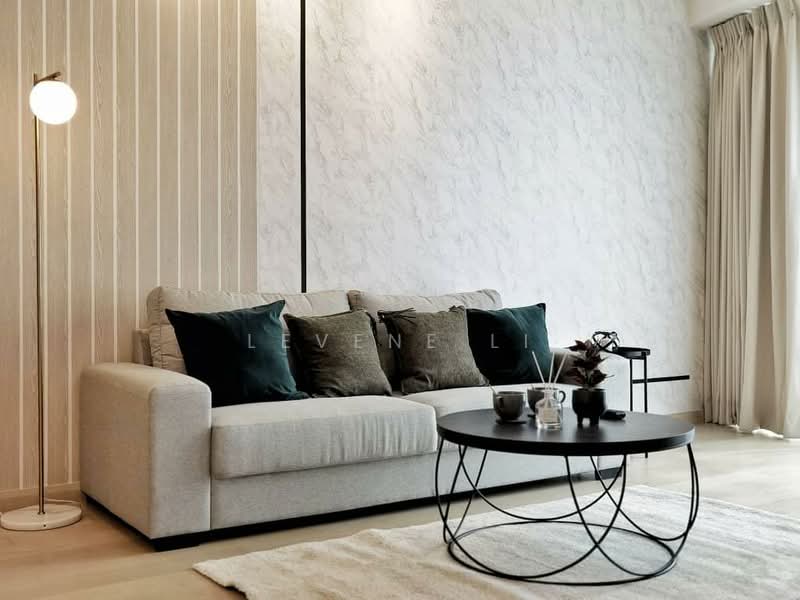 Kediaman Servis untuk Dijual di Star Residences Two - Levene Li - Living Room - PropertyGuru.com.my