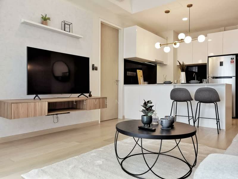 Kediaman Servis untuk Dijual di Star Residences Two - Levene Li - Living Room - PropertyGuru.com.my