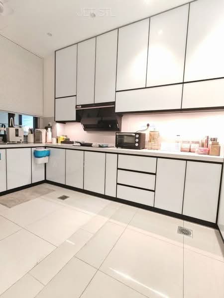 Cluster House for Sale in Setia Utama (Setia Alam) - Mason Chiah - Kitchen - PropertyGuru.com.my