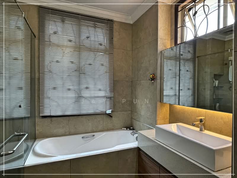 Rumah Berkembar untuk Dijual di Skudai (Johor) - Jay Pun - Bathroom - PropertyGuru.com.my