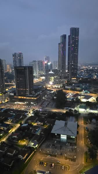 Service Residence for Sale at Twin Tower Residence - Jason . - Exterior - PropertyGuru.com.my