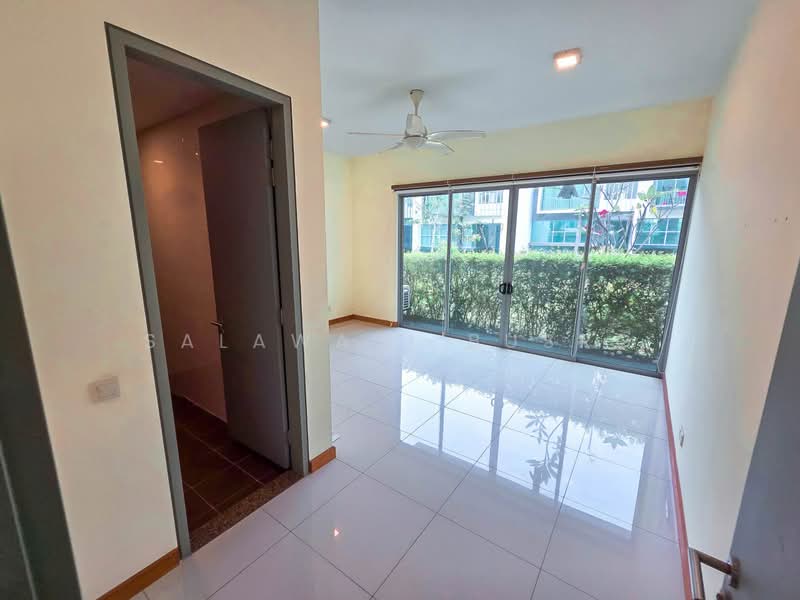 3-storey Terraced House for Sale in Cyberjaya (Selangor) - Salawati Busro - Living Room - PropertyGuru.com.my