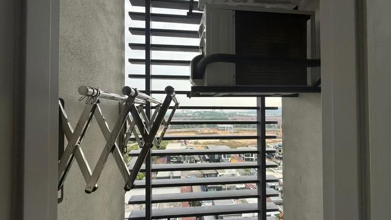 Kediaman Servis untuk Disewa di Sunsuria Forum - Angie Ng - Balcony - PropertyGuru.com.my