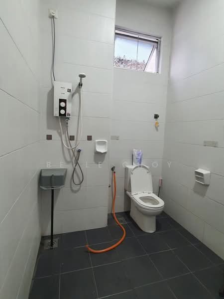 THE SENAI GARDEN (PANGSAPURI IMPIAN SENAI) untuk Untuk Disewa - RM 1,600 /bulan, Apr 2026 - Bathroom - PropertyGuru.com.my
