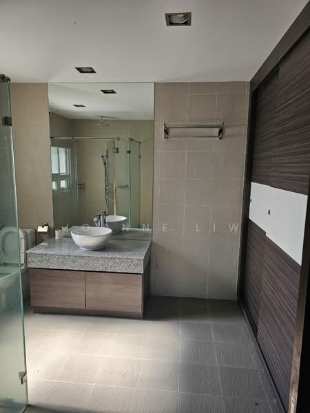Pearl Regency untuk Untuk Disewa - RM 3,300 /bulan, Mac 2026 - Bathroom - PropertyGuru.com.my
