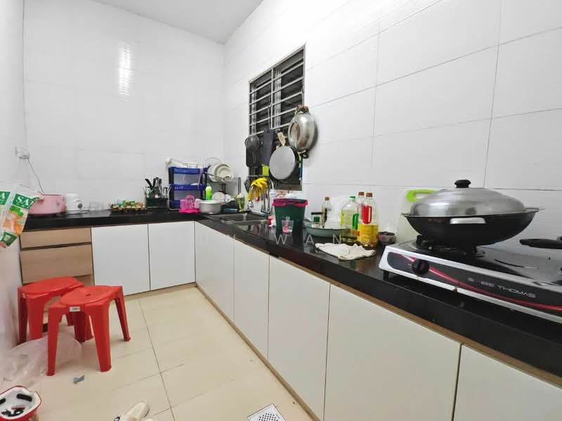 Ehsan Jaya untuk Untuk Dijual - RM 1,230,000, Mac 2026 - Kitchen - PropertyGuru.com.my
