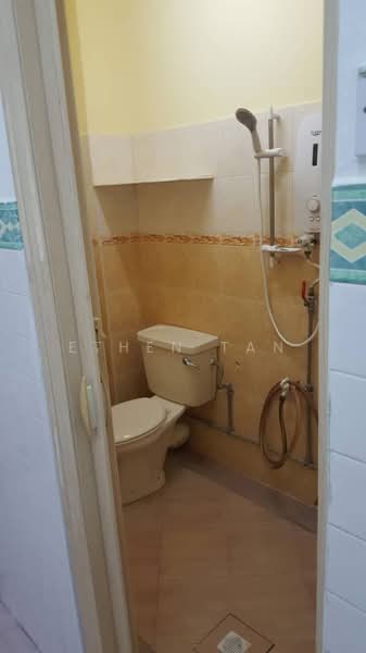 2-storey Terraced House for Sale in Bukit Gedung (Bayan Baru) - Ethen Tan - Bathroom - PropertyGuru.com.my