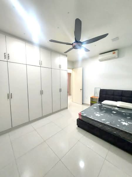 Kondominium untuk Disewa di Suasana Lumayan - Olivia Ng - Bedroom - PropertyGuru.com.my