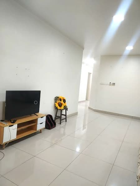 Kondominium untuk Disewa di Suasana Lumayan - Olivia Ng - Living Room - PropertyGuru.com.my