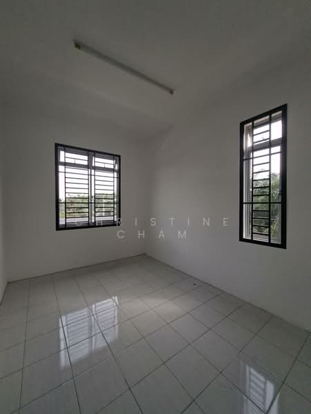 2-storey Terraced House for Sale in Taman Kota Jaya (Kota Tinggi) - Christine Cham - Bedroom 3 - PropertyGuru.com.my