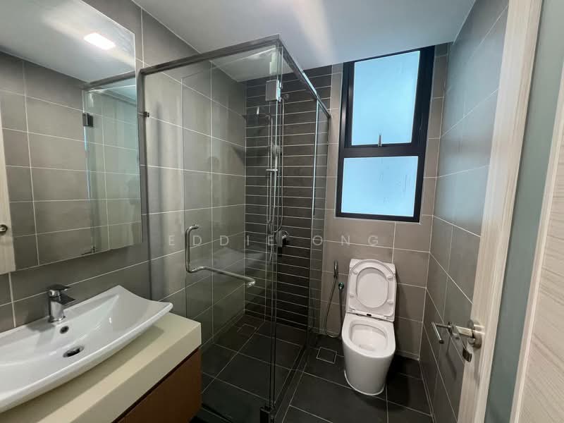Service Residence for Sale at The M @ Medini Macrolink - Eddie Ong - Bathroom - PropertyGuru.com.my