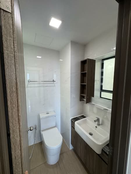 Service Residence for Rent at Country Garden Central Park - Jason Fam - Bathroom - PropertyGuru.com.my